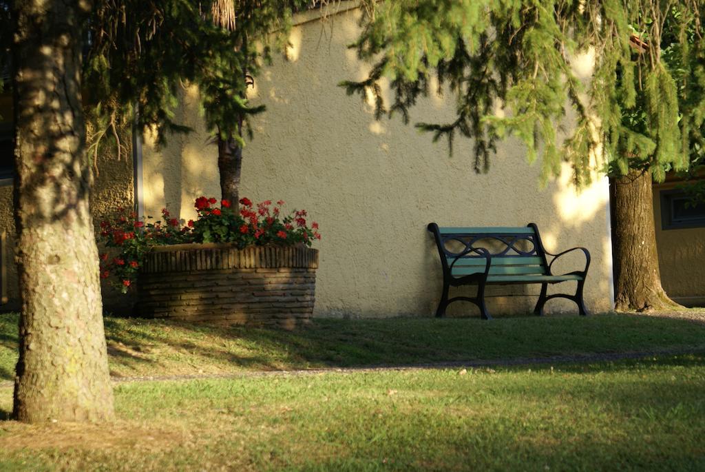 Villa Lazzareschi Case Vacanza คาปานโนริ ภายนอก รูปภาพ