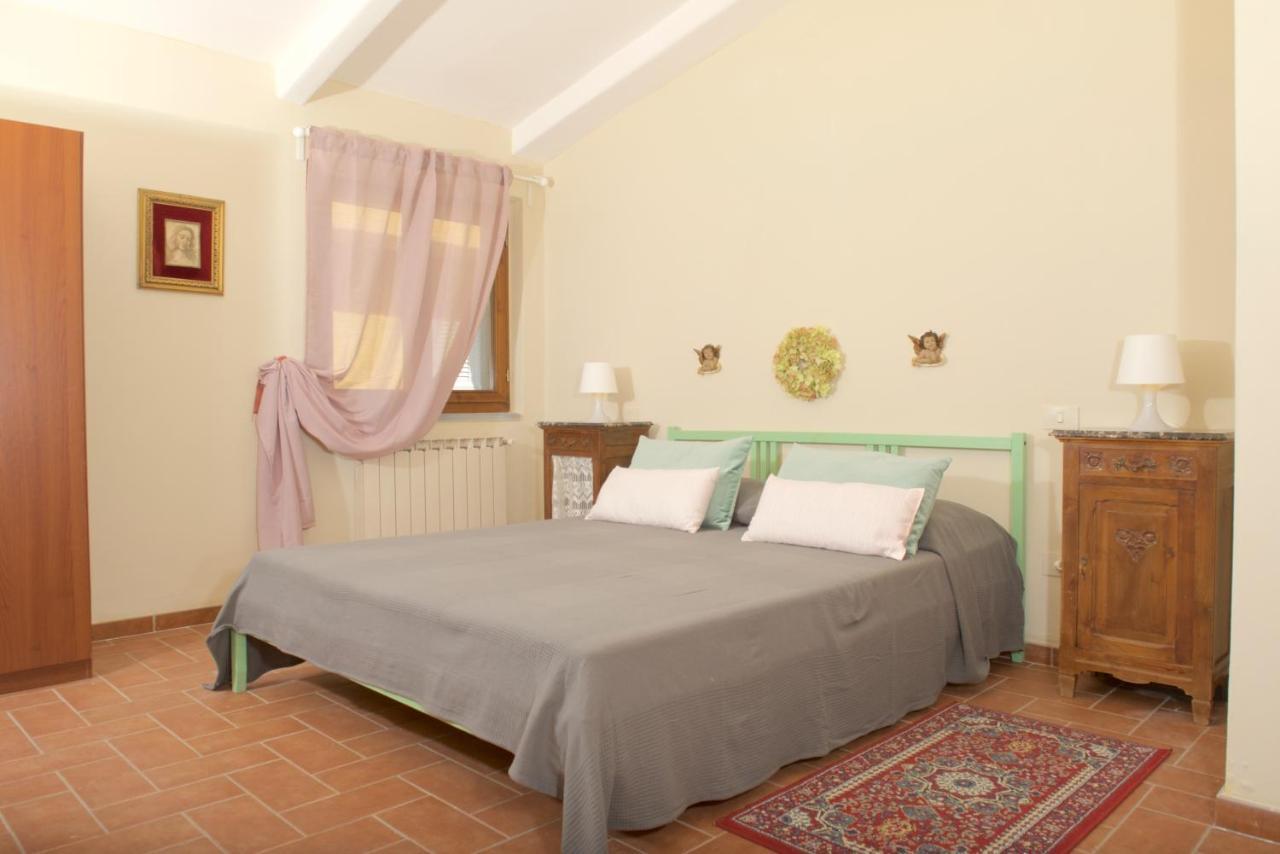 Villa Lazzareschi Case Vacanza คาปานโนริ ภายนอก รูปภาพ